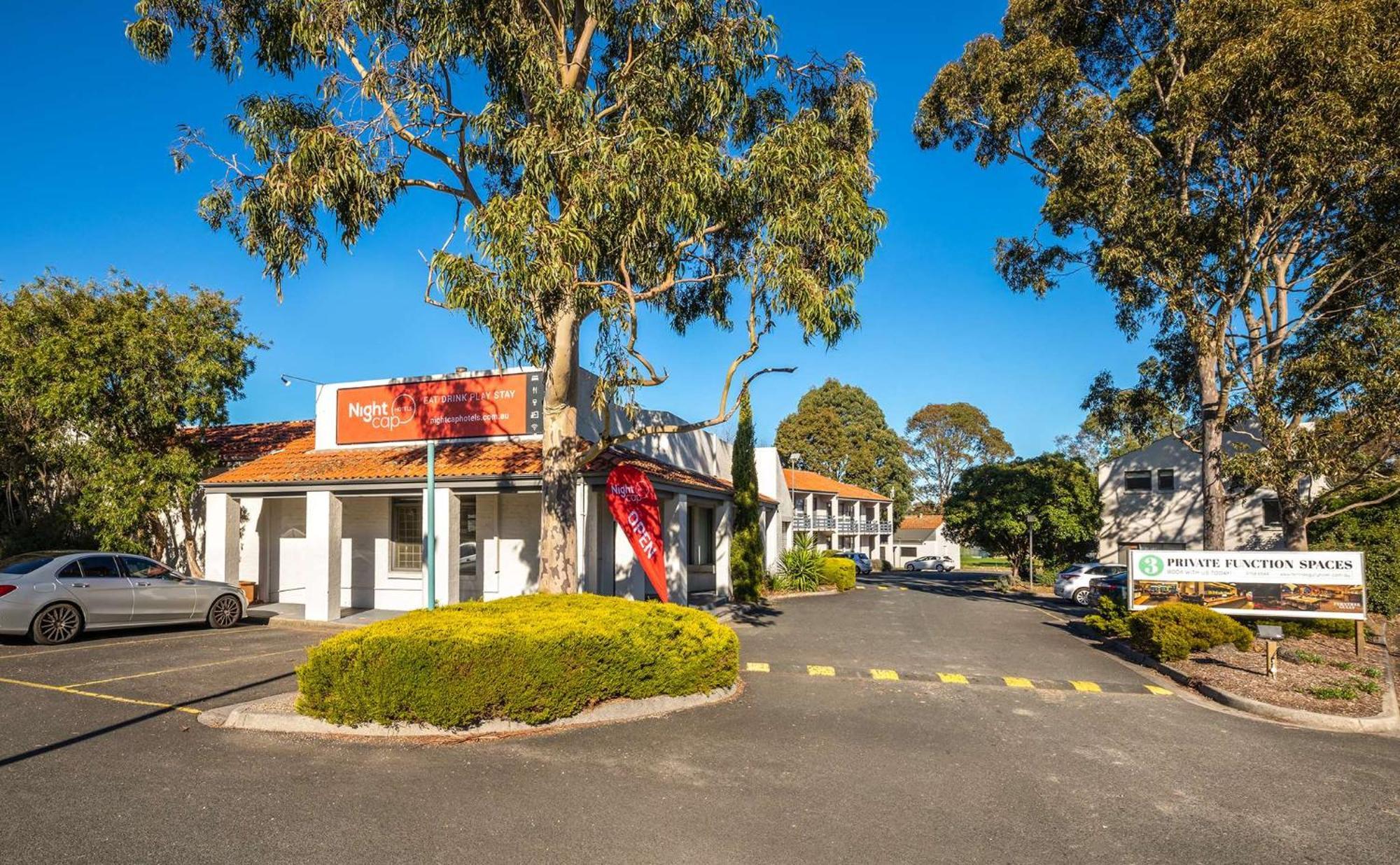 Nightcap At Ferntree Gully Hotel Motel Esterno foto
